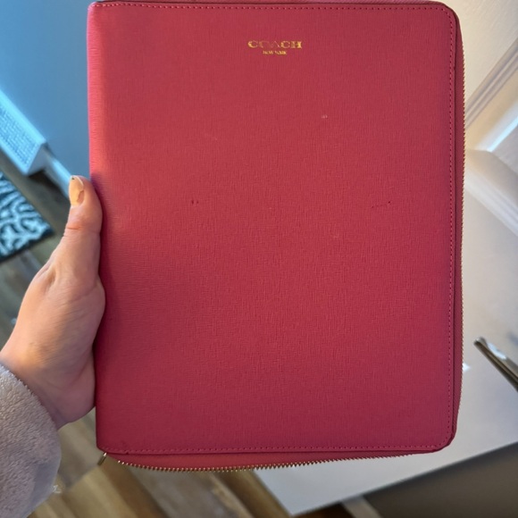 Coach iPad Case - Picture 5 of 6